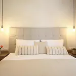 Almyres Luxurious Residences Apartamento