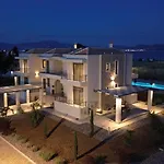 Almyres Luxurious Residences Apartamento