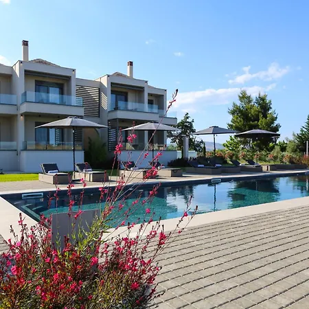 Апартаменты Almyres Luxurious Residences