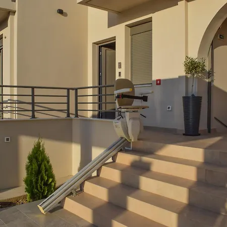 Апартаменты Almyres Luxurious Residences