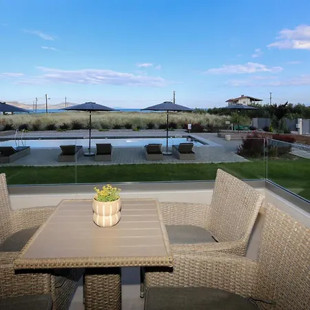 Almyres Luxurious Residences * Нафплион
