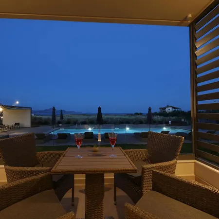 Almyres Luxurious Residences * Нафплион