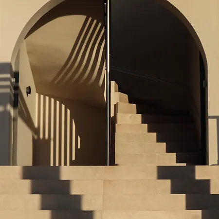 Almyres Luxurious Residences * Míloi
