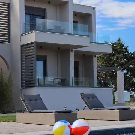 Almyres Luxurious Residences * Miloi (Argolis)