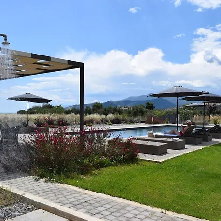 Almyres Luxurious Residences * Míloi
