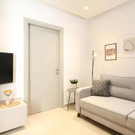 Almyres Luxurious Residences דירה *