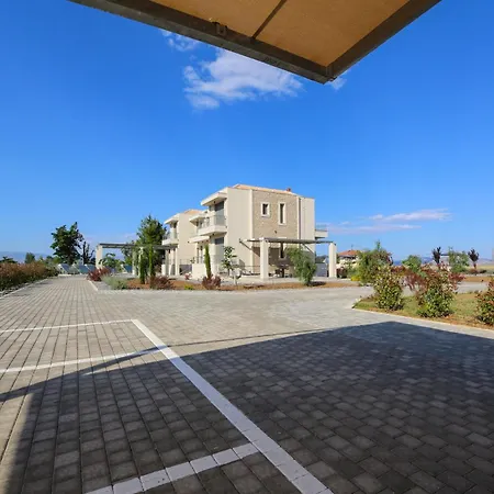 דירה Almyres Luxurious Residences נאפפליו
